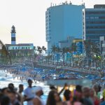 Salvador recebe 22º Orgulho LGBT+ Bahia na Barra neste domingo (14)