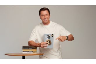 Autor de 'Café com Deus Pai' inicia tour na Europa em 2025