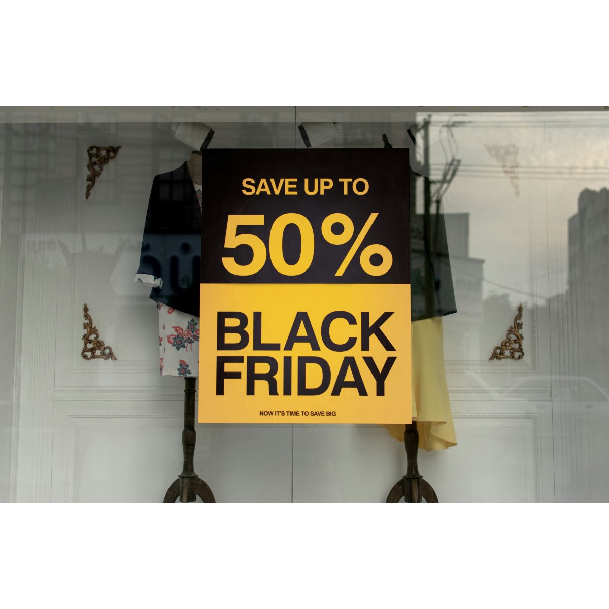 Black Friday: Como vencer a saturação de anúncios com creators