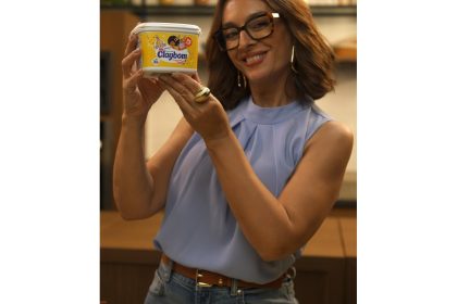 Cátia Fonseca estrela websérie 'Papo Nhac' da Claybom