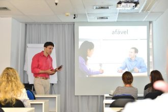 Curso 'Evolução 360' promete aumentar renda em SP