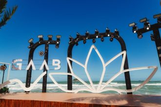 Gaab grava projeto de pagode com participações especiais no Guarujá