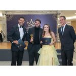 Grupo X recebe prêmio internacional por educação empresarial