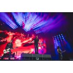 Guns N' Roses faz show histórico e esgotado em Florianópolis