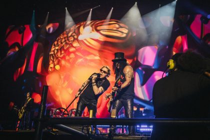 Guns N' Roses inicia turnê no Brasil por Florianópolis nesta terça