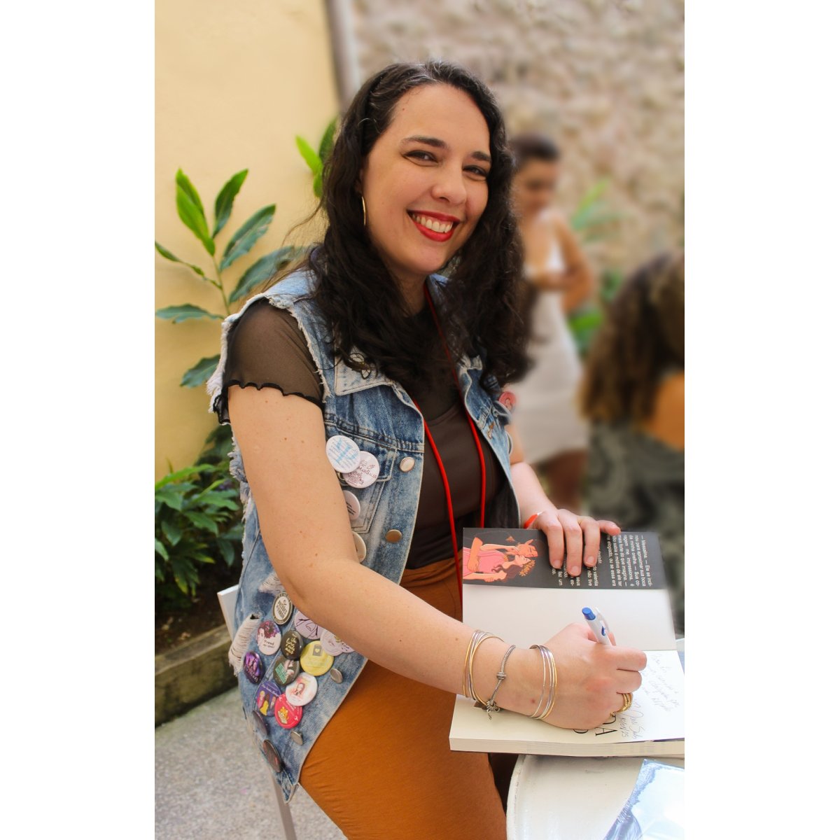 Literatura hot empodera mulheres e discute prazer feminino