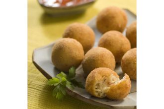 Nissin cria bolinho de Lámen para o Halloween; veja receita