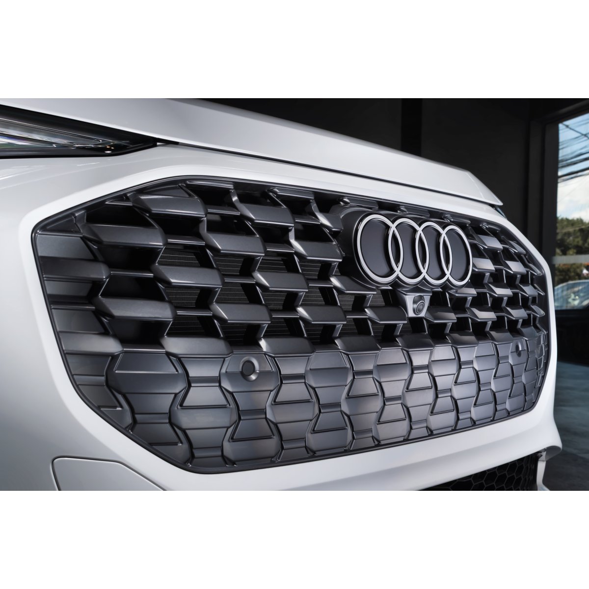 Novo Audi Q5 chega ao Brasil com visual renovado e mais potente