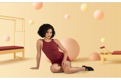 Pure Pilates lança campanha com Bella Campos; entenda o conceito