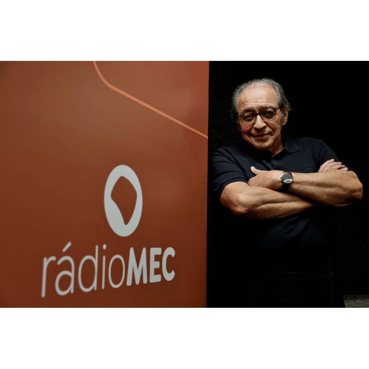 Rádio MEC estreia série sobre trilhas de cinema com Ruy Castro