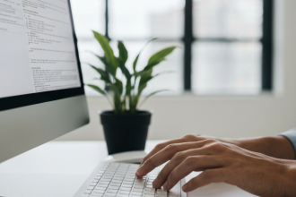 Otimização SEO para conteúdo jornalístico online