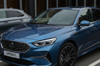 Bruna Marquezine, estrela da campanha Omoda no Brasil