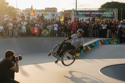 Paraskatista em ação no Skatepark da Rua Aurora.