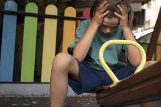 Abandono afetivo: lei permite indenização, diz especialista