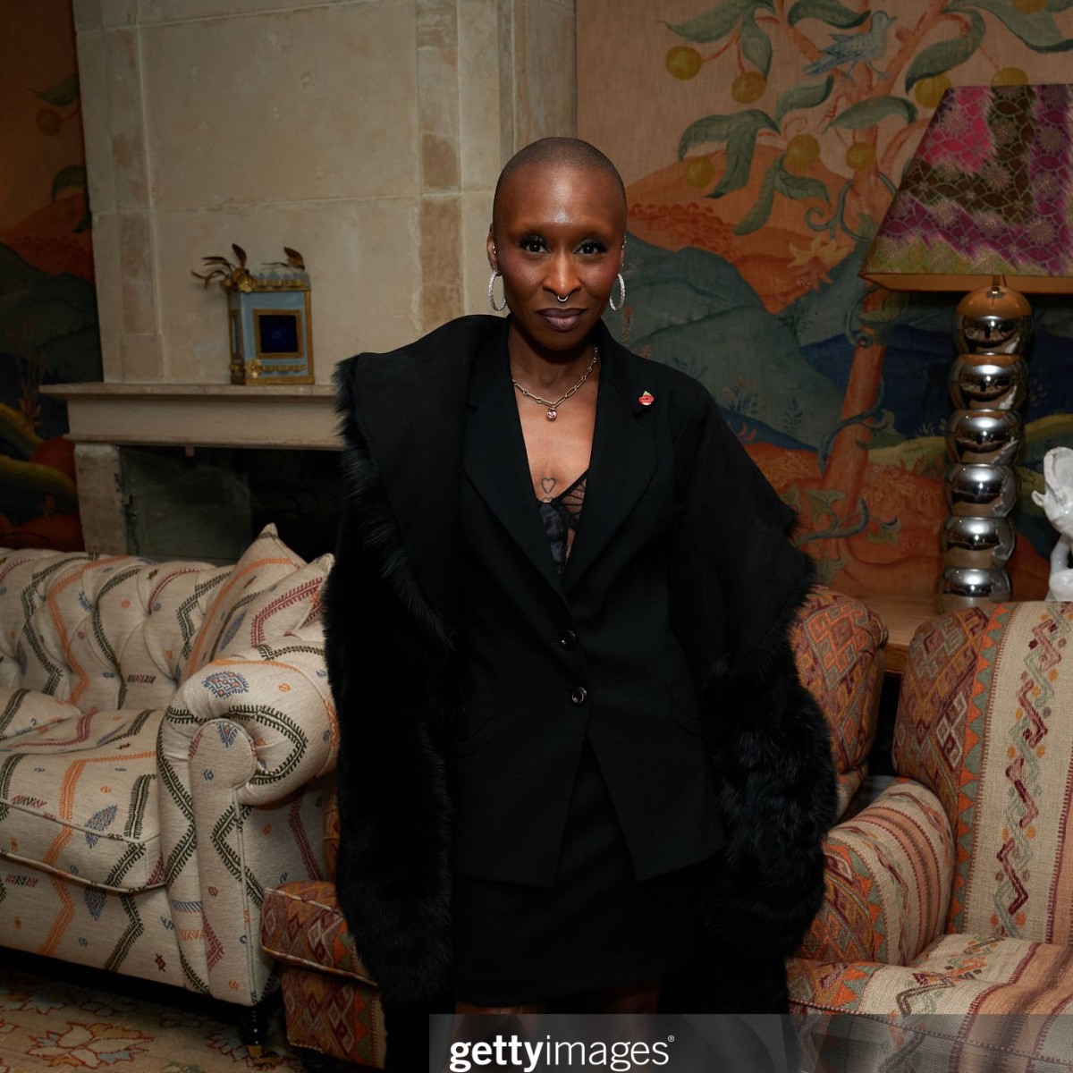 Ariana Grande e Cynthia Erivo usam Louboutin em 'Wicked'