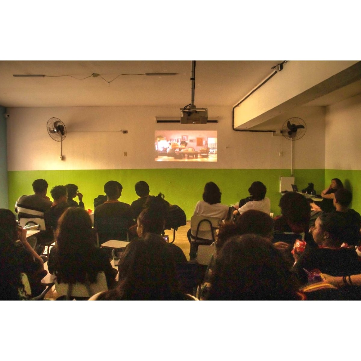 Audiovisual nas escolas públicas de Niterói: oficinas gratuitas