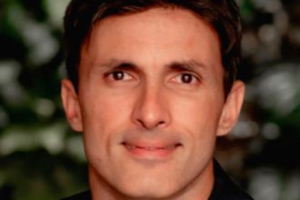 Aversão à perda: por que o cérebro prioriza a dor, segundo especialista