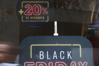 Black Friday: direitos do consumidor e como evitar ofertas enganosas