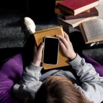 BookTok: como o TikTok impulsiona o interesse dos jovens pela leitura
