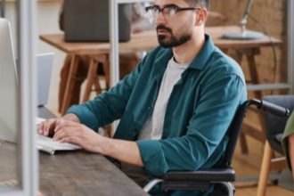 Bradesco e DIO lançam Bootcamp Tech para pessoas com deficiência