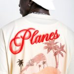 Brasileira assina merch de marca de Jay-Z e Emory Jones