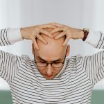 Calvície: tratamentos integrativos associam hábitos, nutrição e terapias