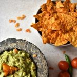 Chips de Wrap com Patê de Ervas: receita leve e crocante