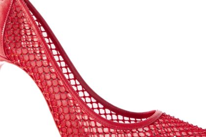 Christian Louboutin: celebridades desfilam com a marca em eventos