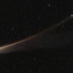 Cometa C/2025 K1 (ATLAS) se fragmenta após aproximação do Sol