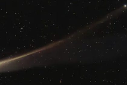 Cometa C/2025 K1 (ATLAS) se fragmenta após aproximação do Sol