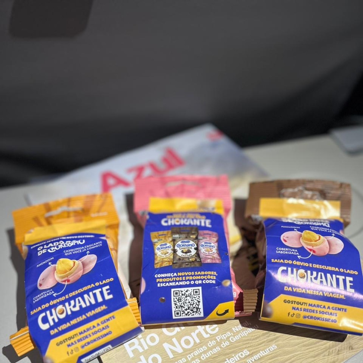 Crokíssimo Chokante e Azul fazem parceria para ação em voos