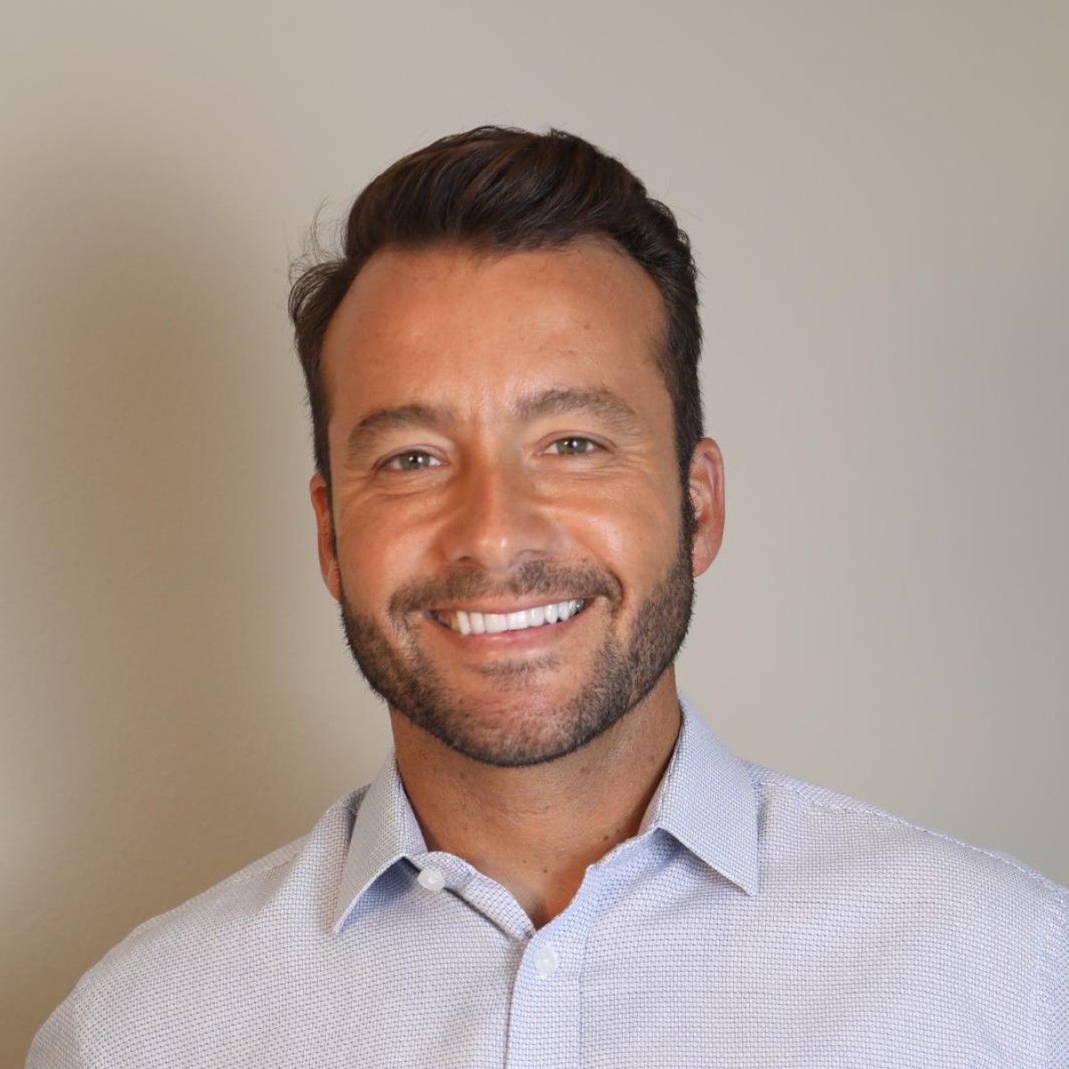 Dólar volátil pressiona preços de Natal e exige câmbio estratégico