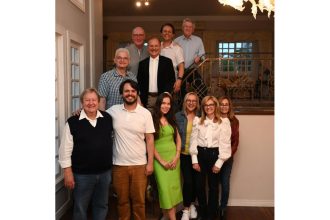 Ex-prefeito de Brusque recebe comitiva alemã para celebrar parceria