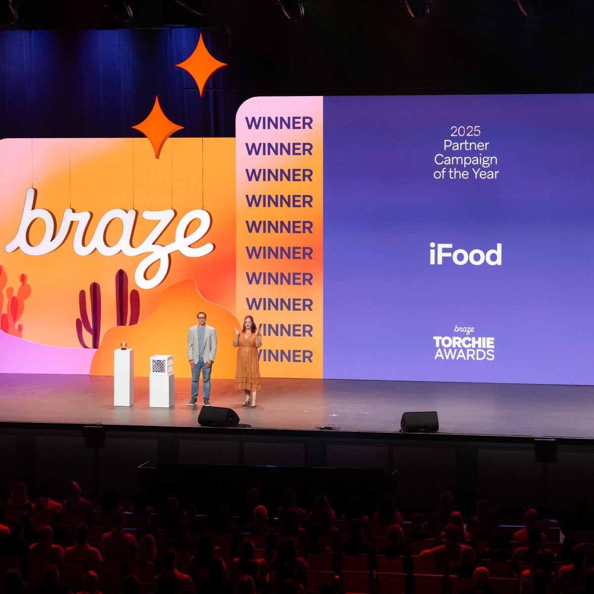 iFood ganha prêmio por impacto social na educação de entregadores