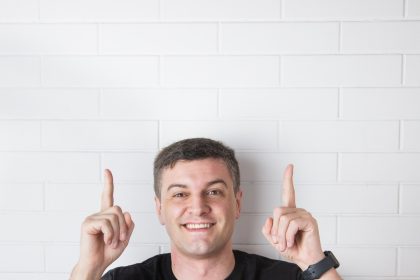 Ilustração: linguagem emocional contra excesso visual