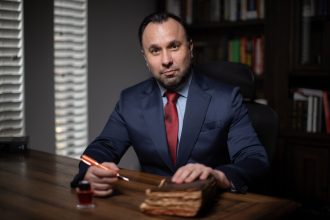 Imigração para os EUA: Escritórios reinventam o sonho americano