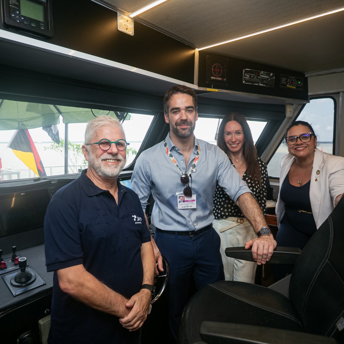 JAQ Hidrogênio: autoridades visitam barco-escola na COP30