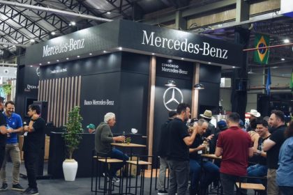 LGL Case apresenta estande da Mercedes-Benz na Fetranslog 2025
