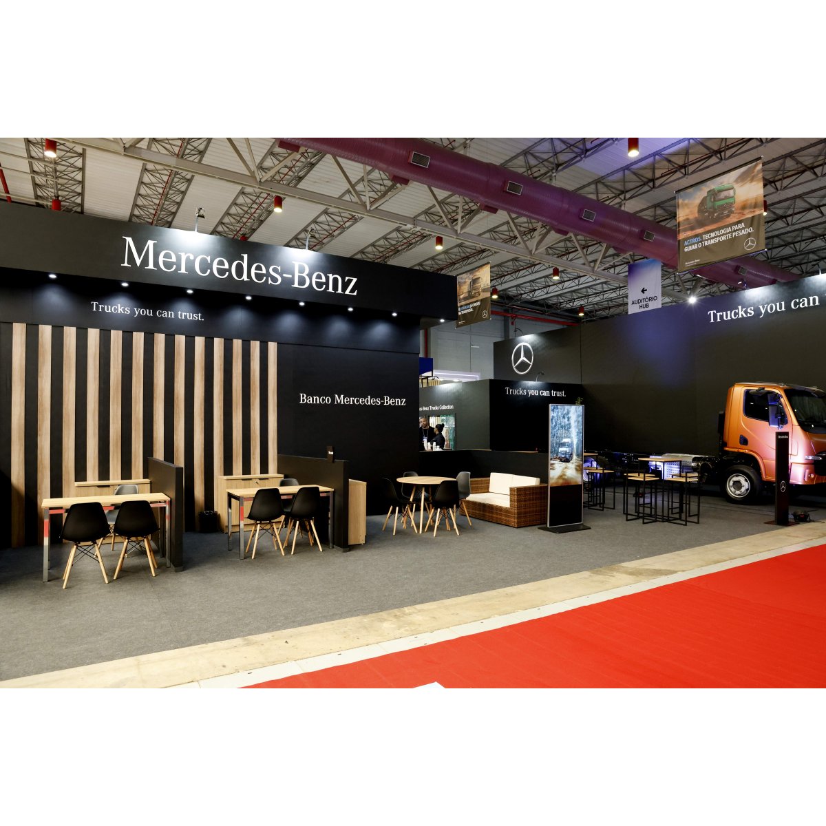 LGL Case recria estande da Mercedes-Benz para Fetranslog 2025