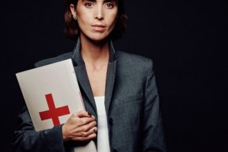 Livro 'Asfixia', de Candice Carvalho, é destaque na Paris Photo