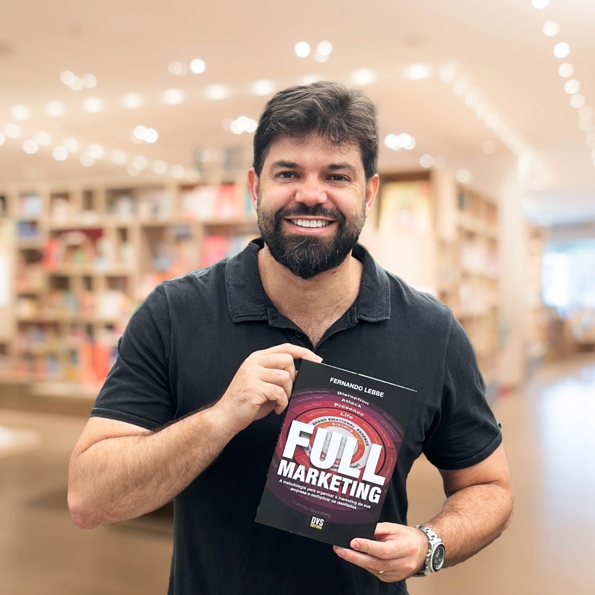 Livro propõe integrar áreas do marketing para otimizar resultados