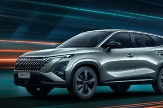 OMODA & JAECOO celebram 5 mil veículos vendidos com Bruna Marquezine