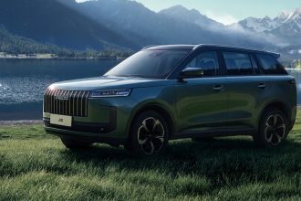 OMODA & JAECOO mostram Jaecoo 5 e Jaecoo 8 no Salão do Automóvel