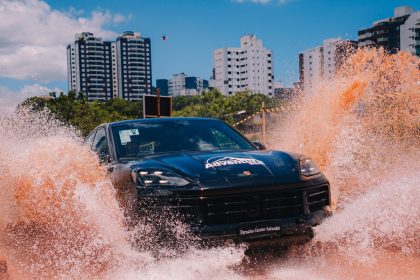 Porsche Adventure Week agita Salvador com SUVs em test drive