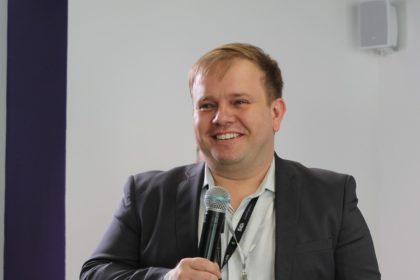 Robótica impulsiona vantagem competitiva na indústria, diz especialista