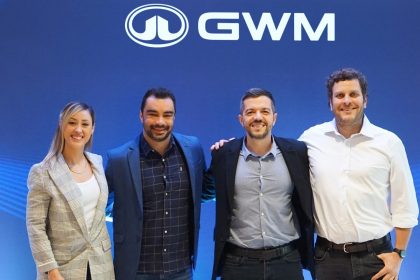 TV1 transforma espaço da GWM em jornada sensorial no Salão do Automóvel