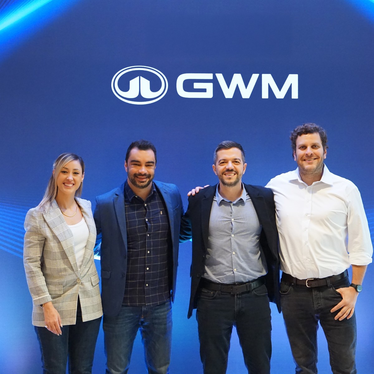 TV1 transforma espaço da GWM em jornada sensorial no Salão do Automóvel