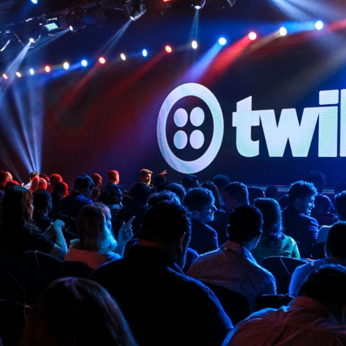 Twilio premia startups de IA, incluindo brasileira Mecanizou