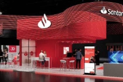 Webmotors e Santander no Congresso Fenauto com espaço sensorial