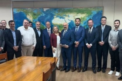 Alckmin evita crise na cadeia têxtil e abre diálogo industrial